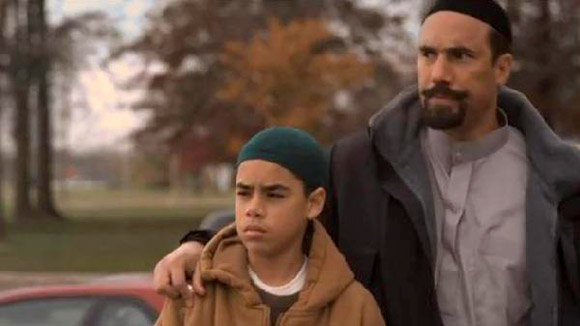 Mooz-lum - Movie Review