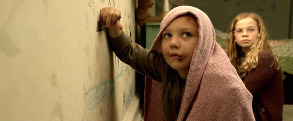 Mama - Blu-ray Review Mama - Blu-ray Review