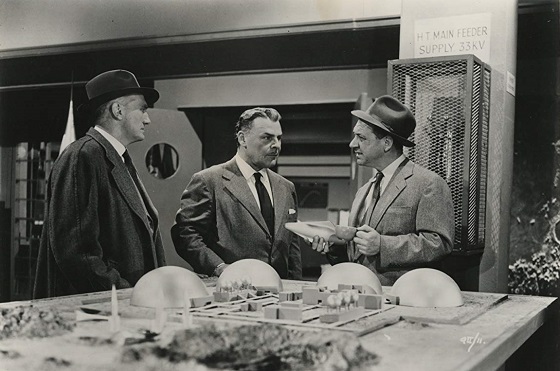 Quatermass 2 (1957) Quatermass 2 (1957)