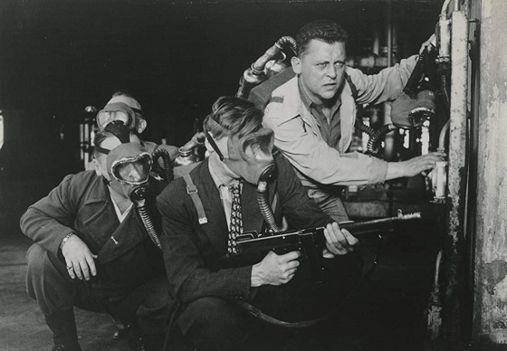 Quatermass 2 (1957) Quatermass 2 (1957)