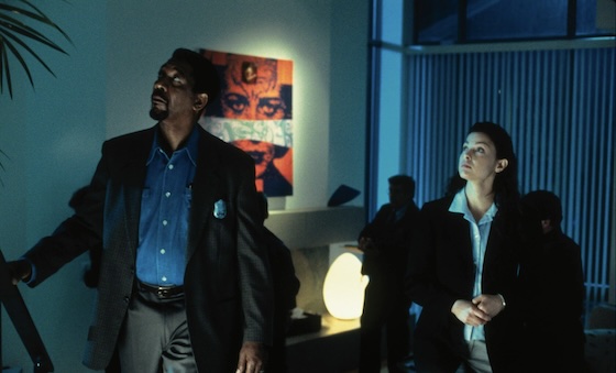 Kiss the Girls Kiss the Girls