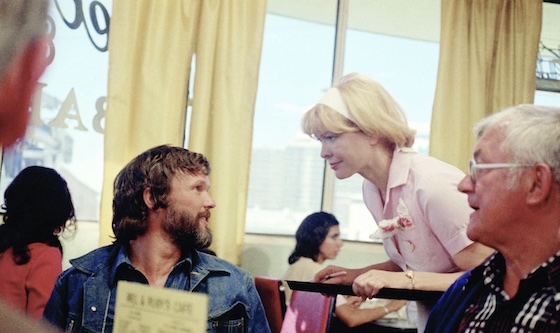Alice Doesn't Live Here Anymore (1974) Alice Doesn't Live Here Anymore (1974)